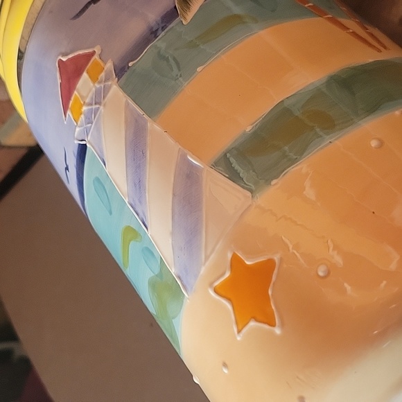 Biscayne Bay Collection Ceramic Locking Canister - Picture 8 of 8